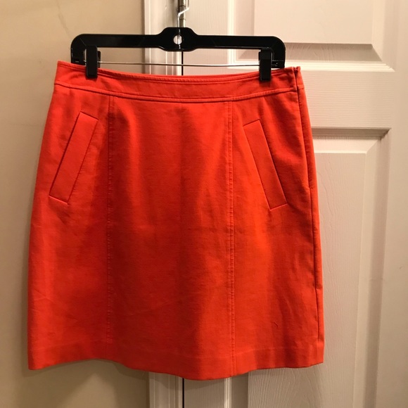 Ann Taylor Orange Skirt Size 8 - Picture 2 of 4